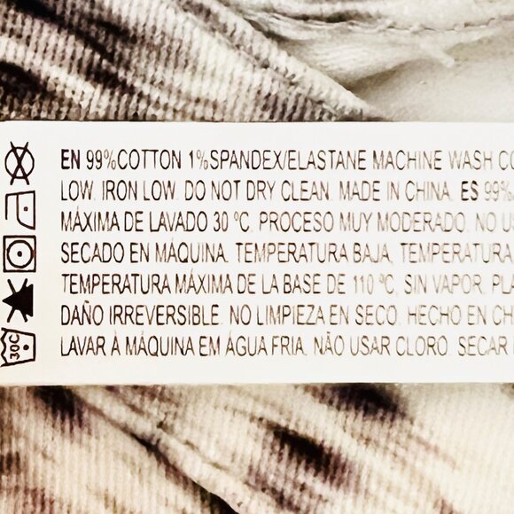 NWT Forever 21 Women's Brown & White Animal Print Flared Jeans Mid Rise Size 25 - Picture 8 of 14